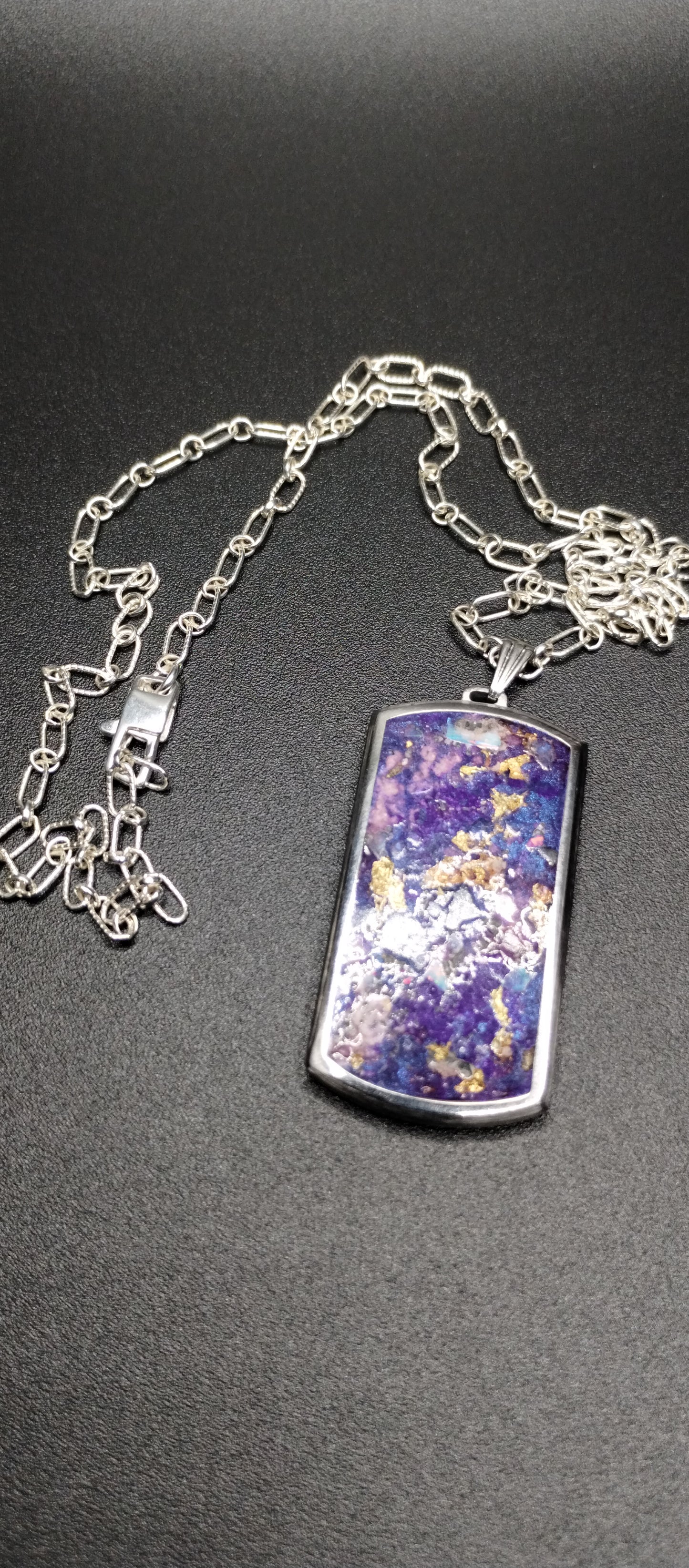 1/1 COBALT CHROME DOG TAG PENDANT 24K FLAKE CRUSHED OPAL. 18IN STERLING SILVER CHAIN AND CLASP