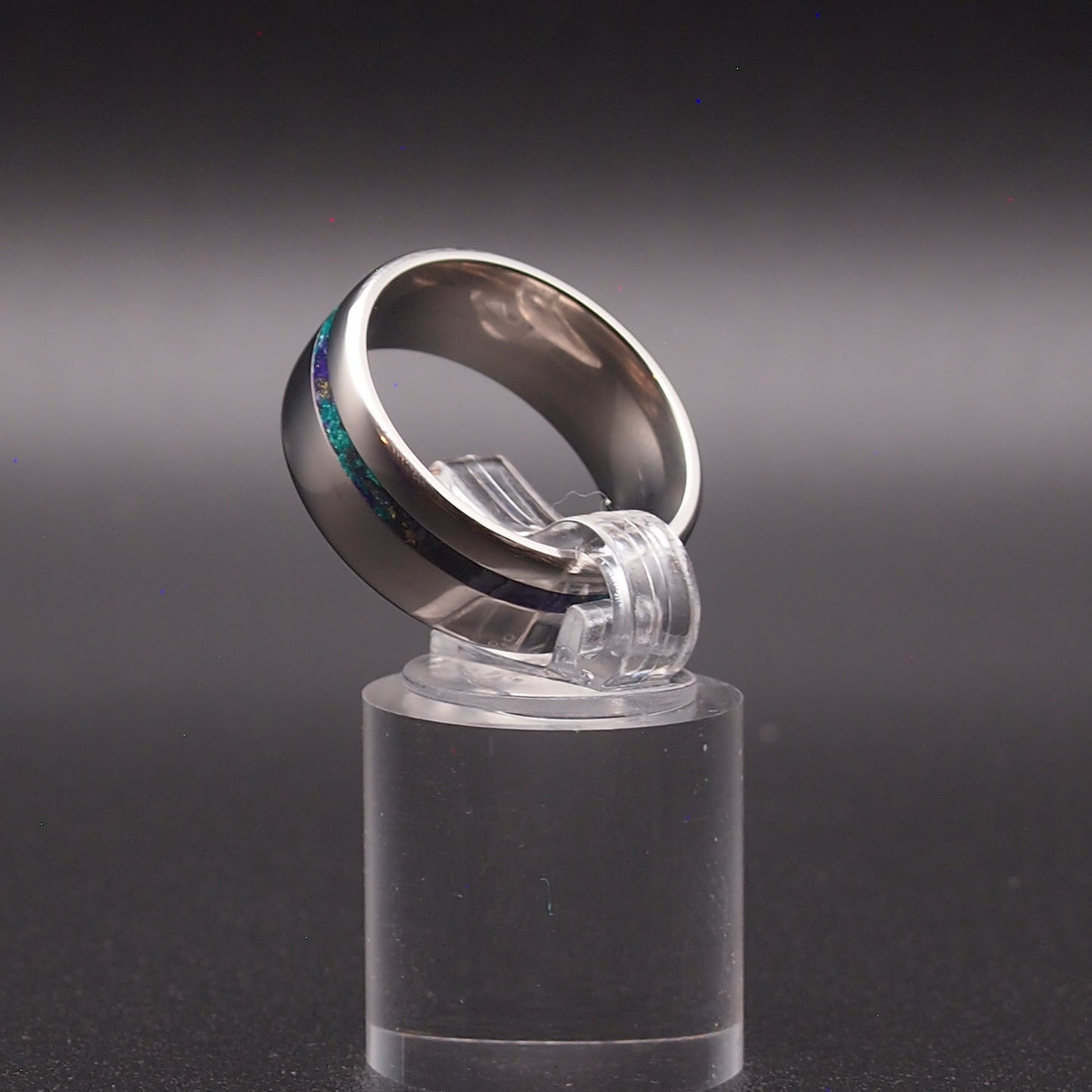 1/1 TITANIUM INLAY RING SIZE  8