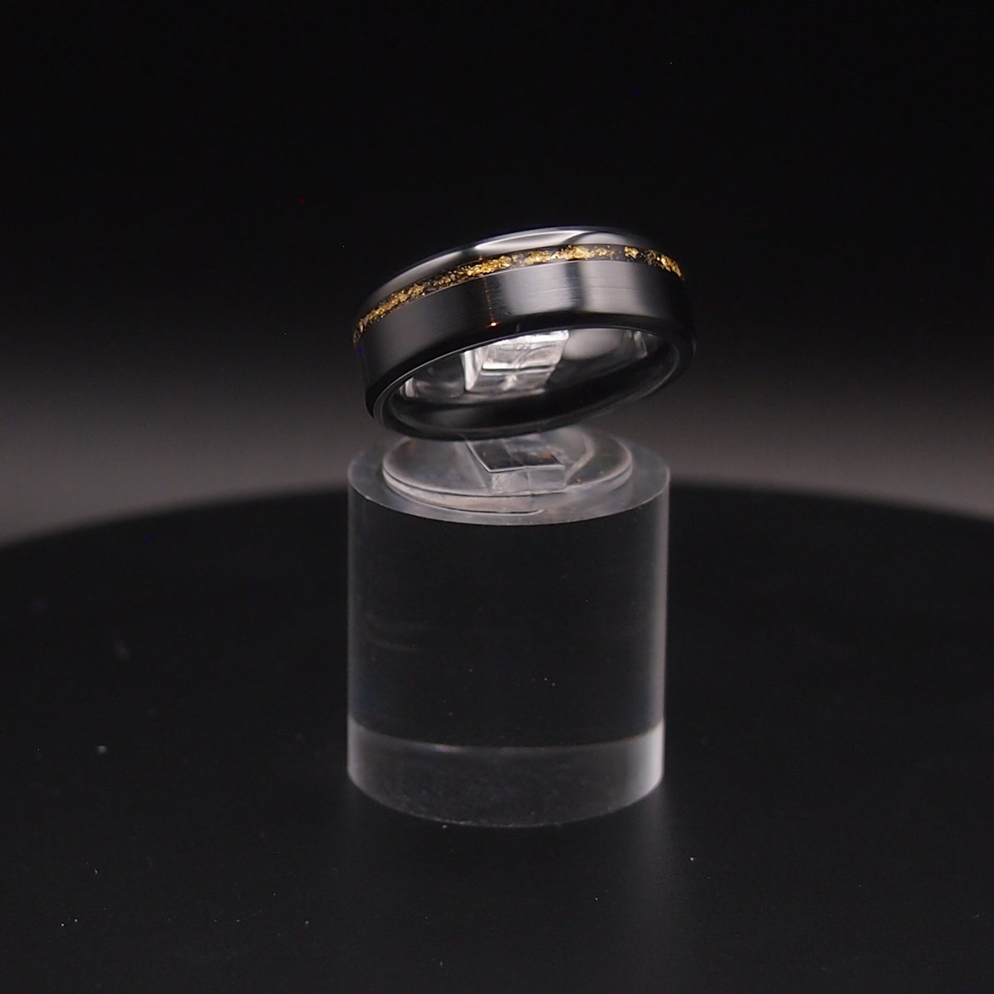 1/1 BLACK CERAMIC THIN INLAY RING SIZE 5 24K GOLD FLAKE AND AMBER