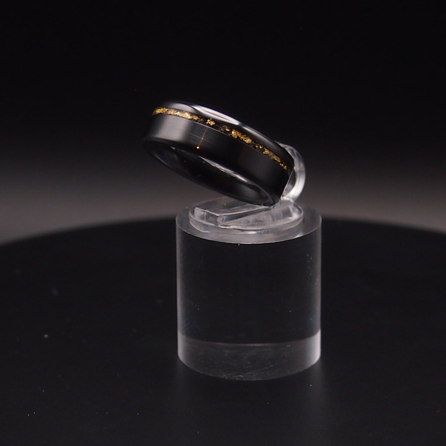 1/1 BLACK CERAMIC THIN INLAY RING SIZE 5 24K GOLD FLAKE AND AMBER